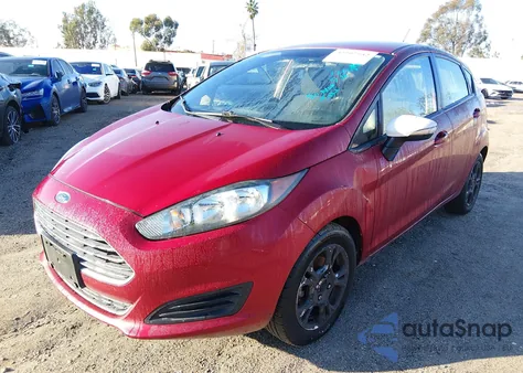 2014 Ford Fiesta Se z USA, uszkodzony, nr VIN 3FADP4EJXEM216941